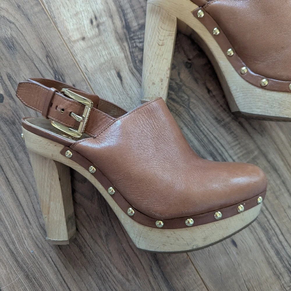 Michael Kors platform brown leather and wood heels in a women's size 8. - Picture 3 of 6